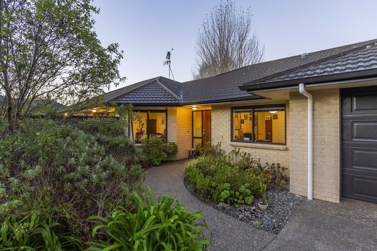 122 Maui Pomare Road, Nikau Valley, Paraparaumu - Carousel 1