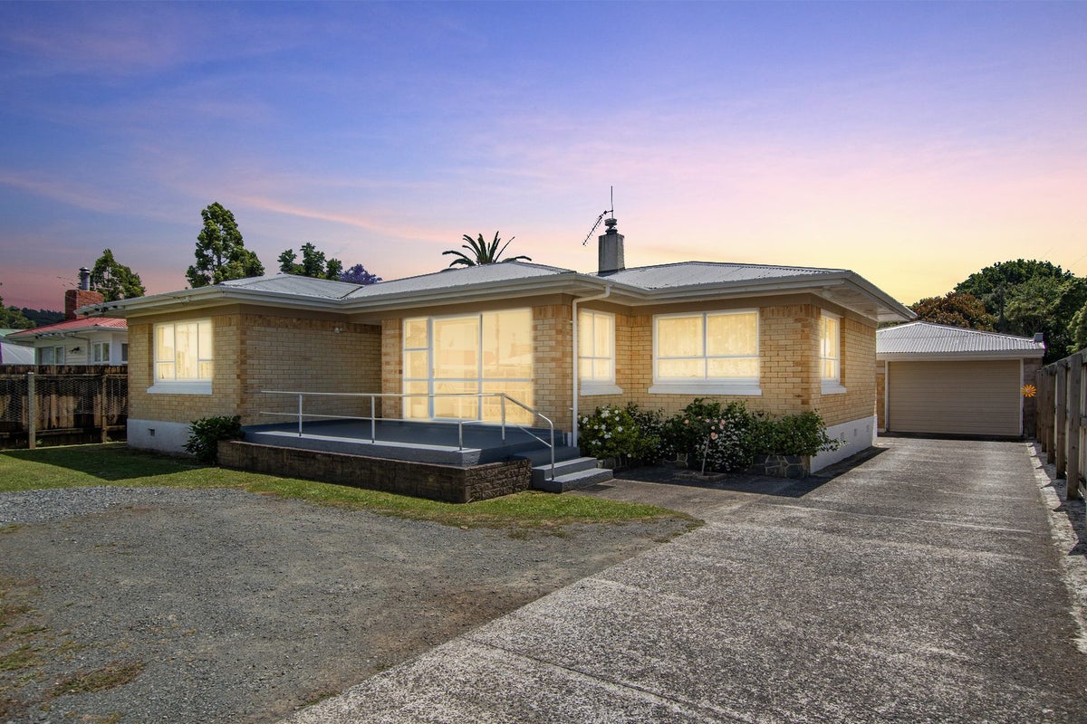 60 Western Hills Drive, Kensington, Whangarei - Carousel 1