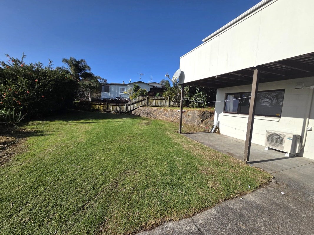 330A Waihi Road, Judea, Tauranga - Carousel 1