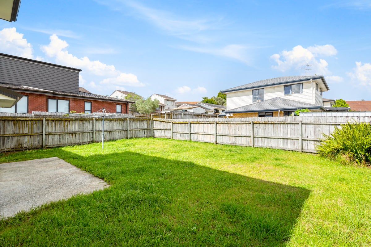 25A Gardner Avenue, New Lynn, Auckland - Carousel 20