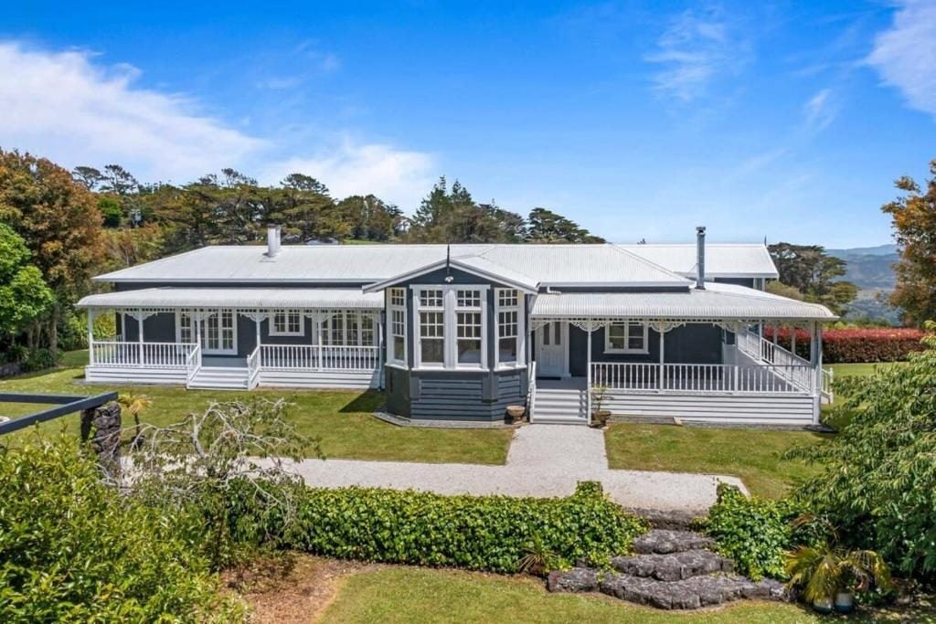 112 Rodney Road, Warkworth - Carousel 1