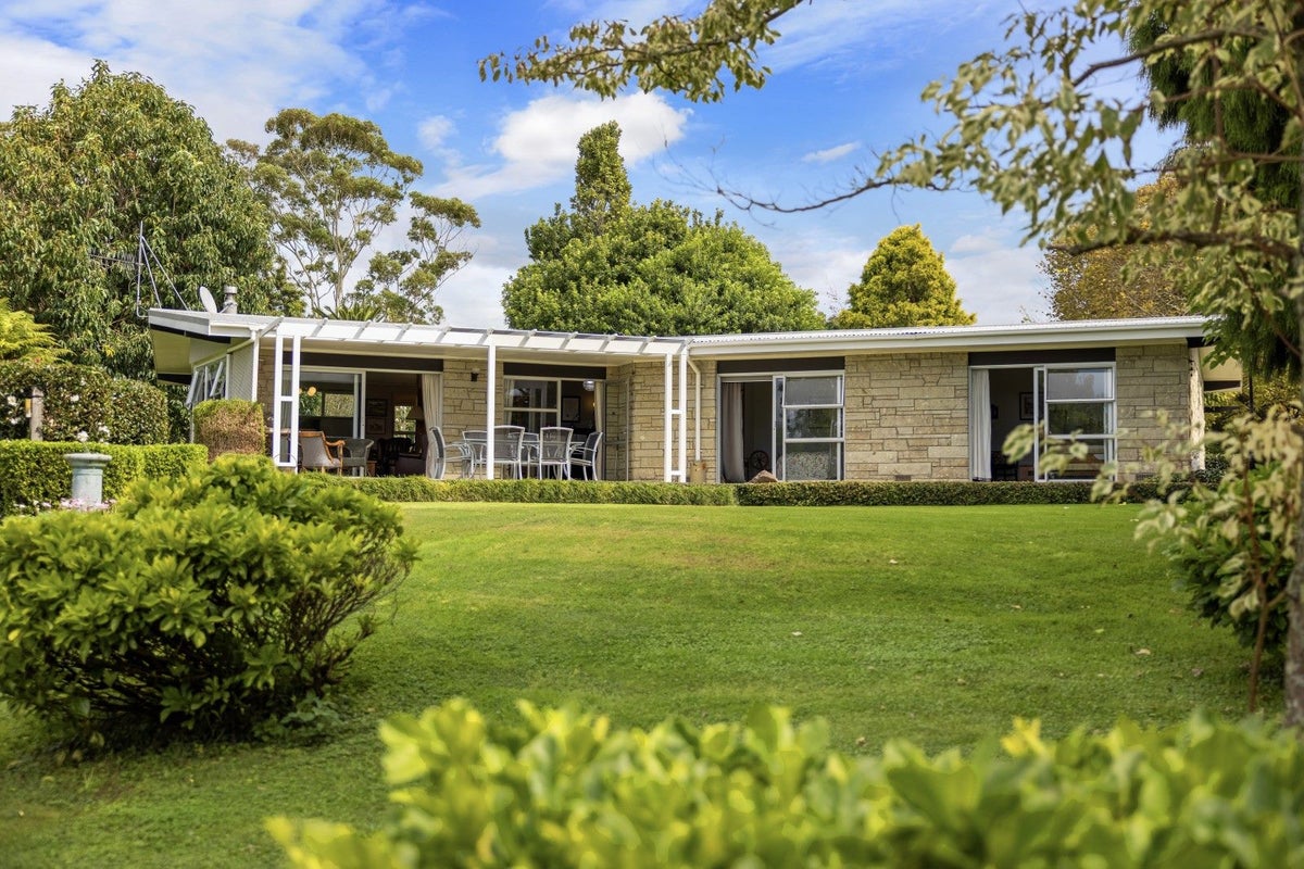 405 Cambridge Road, Tauriko, Tauranga - Carousel 2