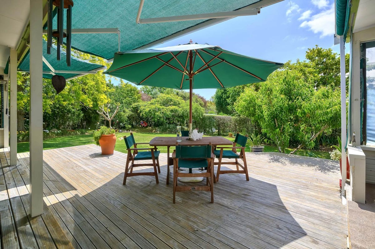 18 Rosella Grove, Waimauku, Waimauku - Carousel 1