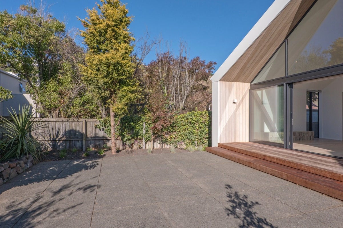57 Wiggins Street, Sumner, Christchurch - Carousel 25