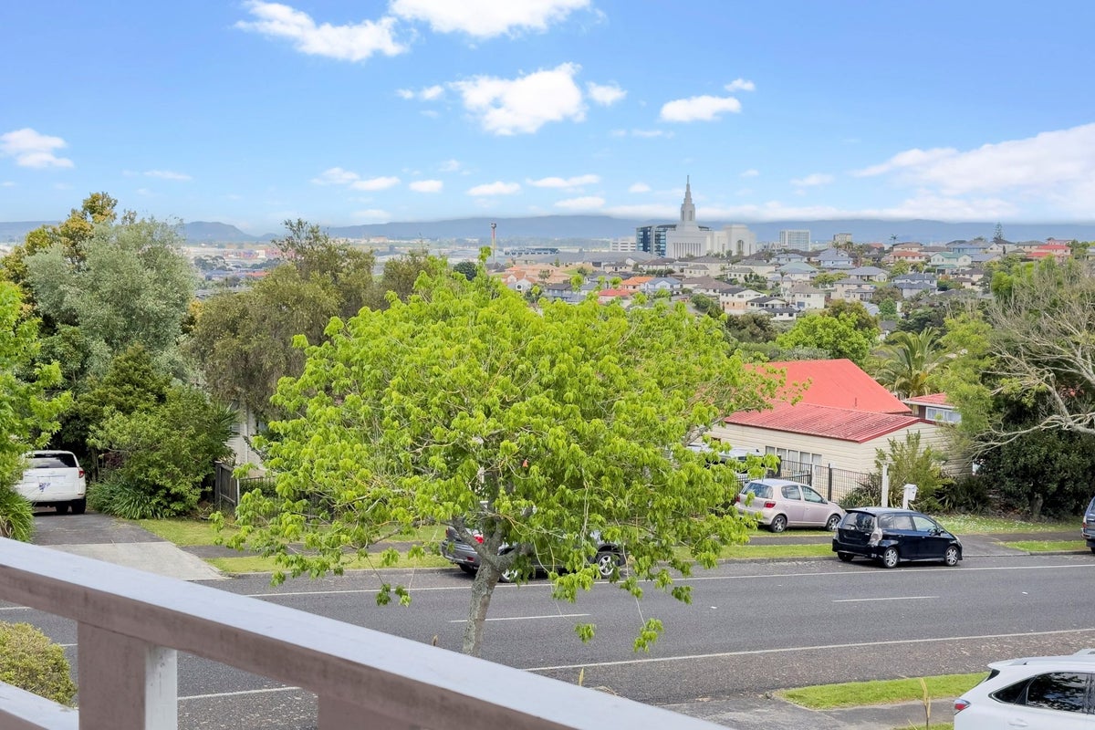 34 Ransom Smyth Drive, Goodwood Heights, Auckland - Carousel 2