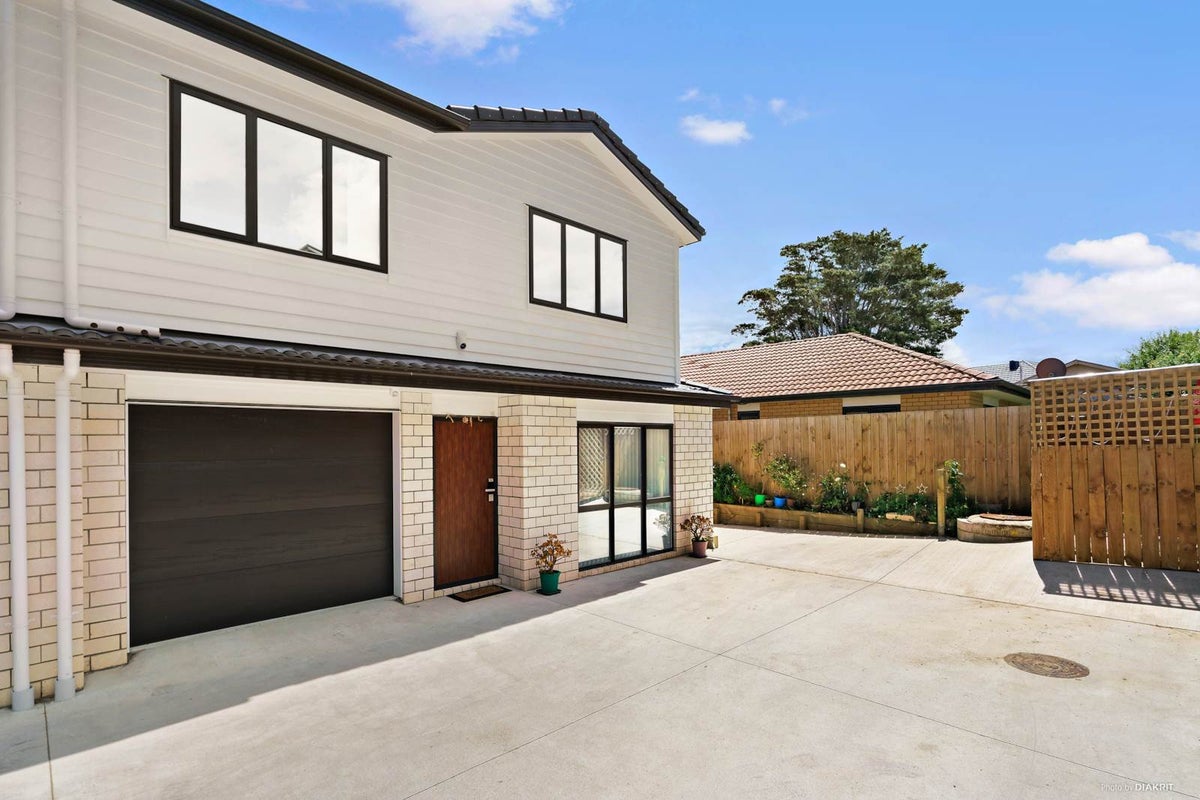 30D Alfriston Road, Manurewa East, Auckland - Carousel 1