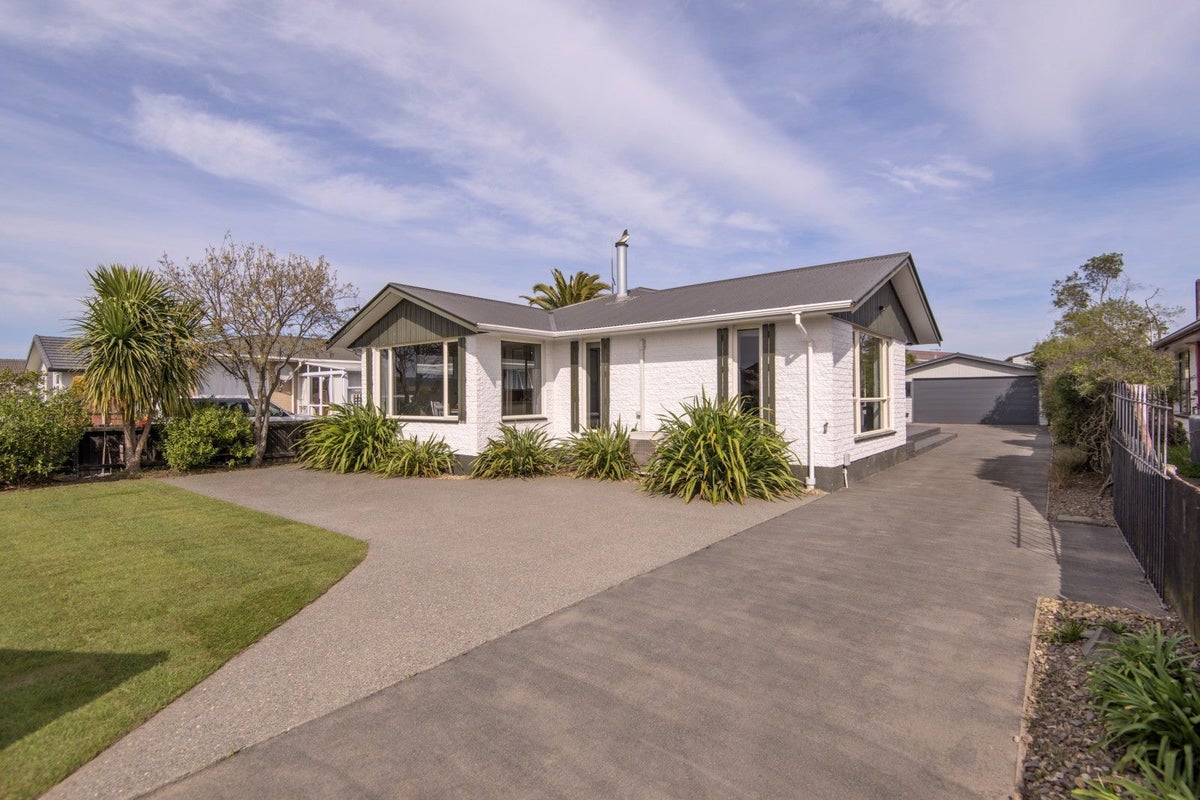 72 Pegasus Avenue, North New Brighton, Christchurch - Carousel 1