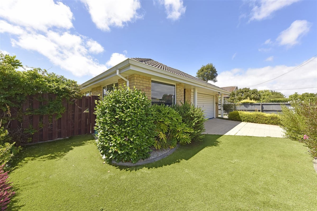 22 Newnham Terrace, Upper Riccarton, Christchurch - Carousel 20