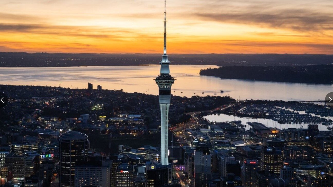 822/21 Whitaker Place, Grafton, Auckland - Carousel 1