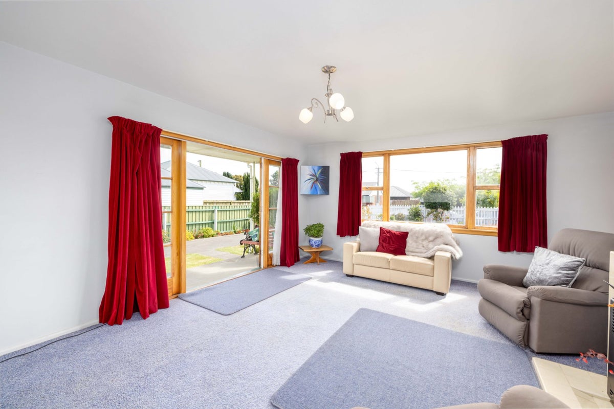 69 Mary Street, Papanui, Christchurch - Carousel 2