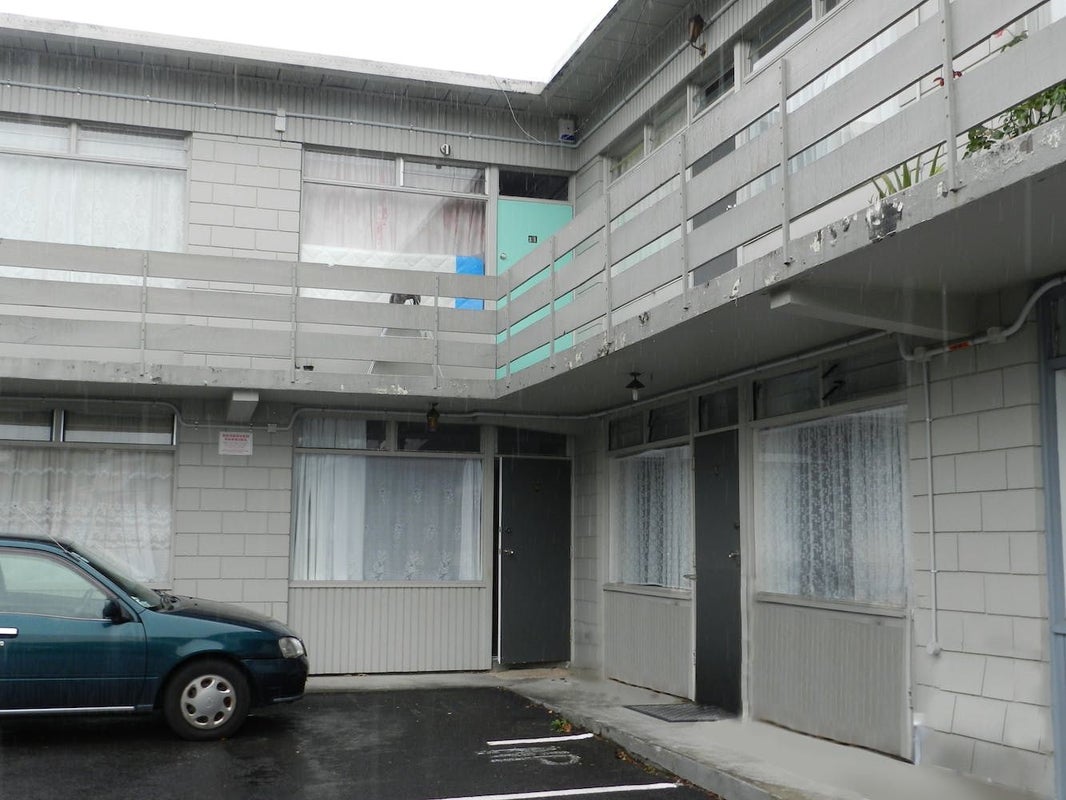 6/30 Bellevue Road, Mount Eden, Auckland - Carousel 5