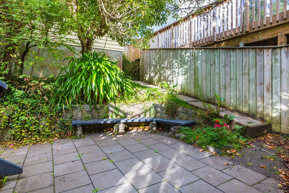 7 Lakewood Avenue, Churton Park, Wellington - Carousel 22