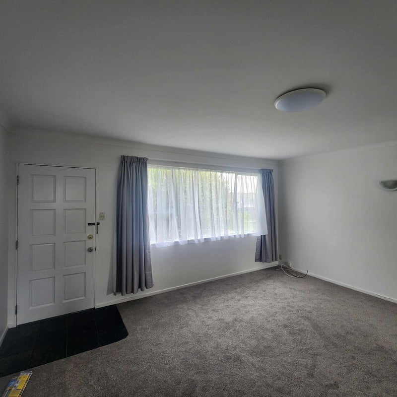 4/15 Houghton Street, Meadowbank, Auckland - Carousel 2