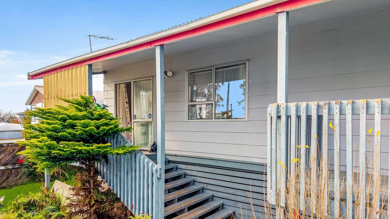 19A Sunline Place, Ngongotaha, Rotorua - Carousel 1