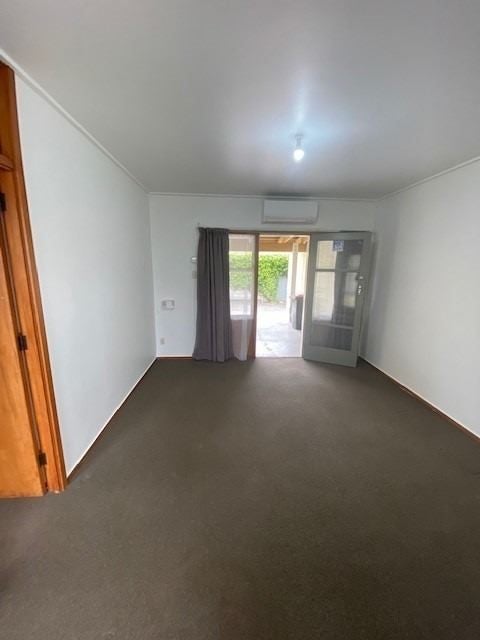2/303 Lyndon Rd W, Hastings, Hastings - Carousel 2