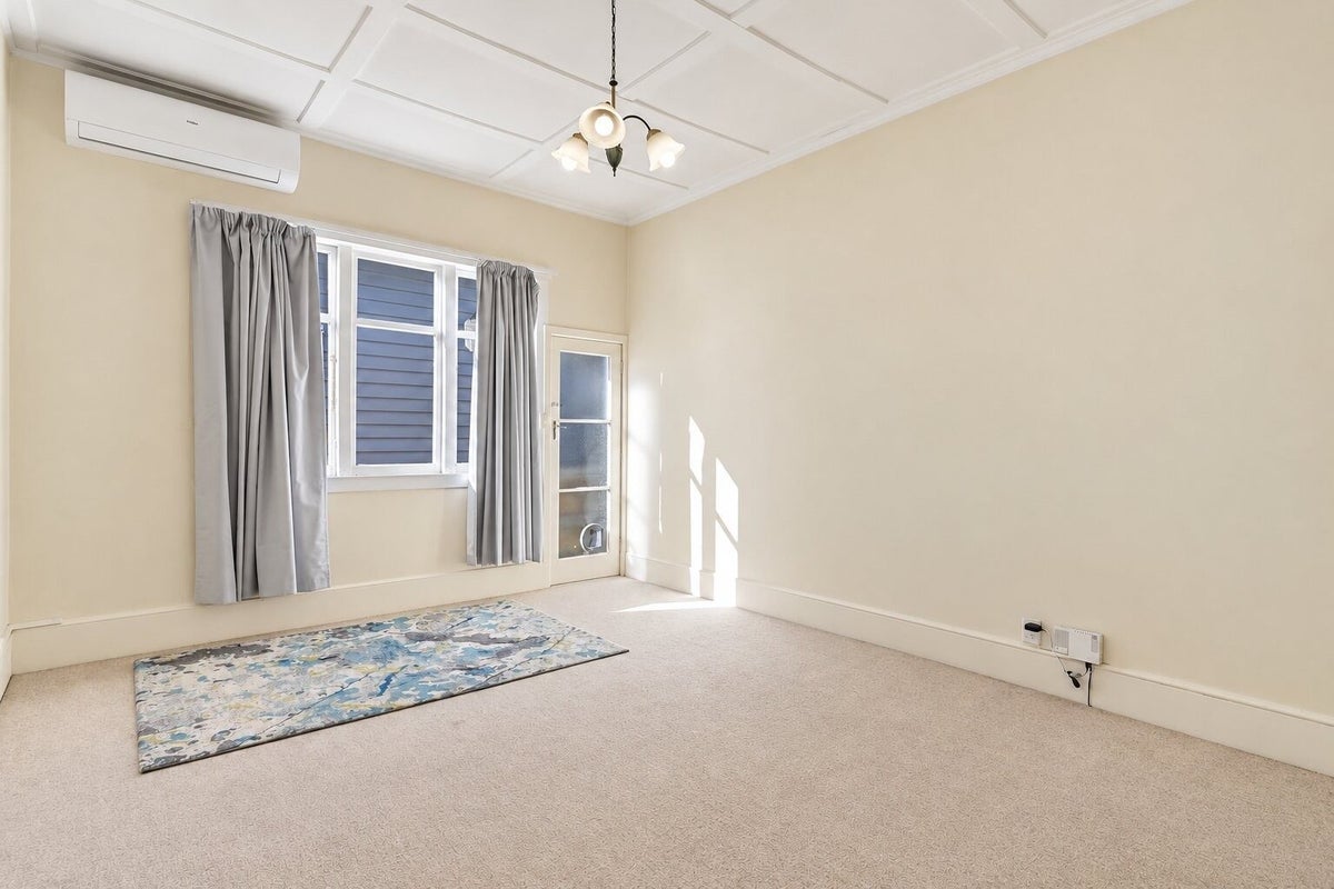 2/415 Sandringham Road, Sandringham, Auckland - Carousel 2