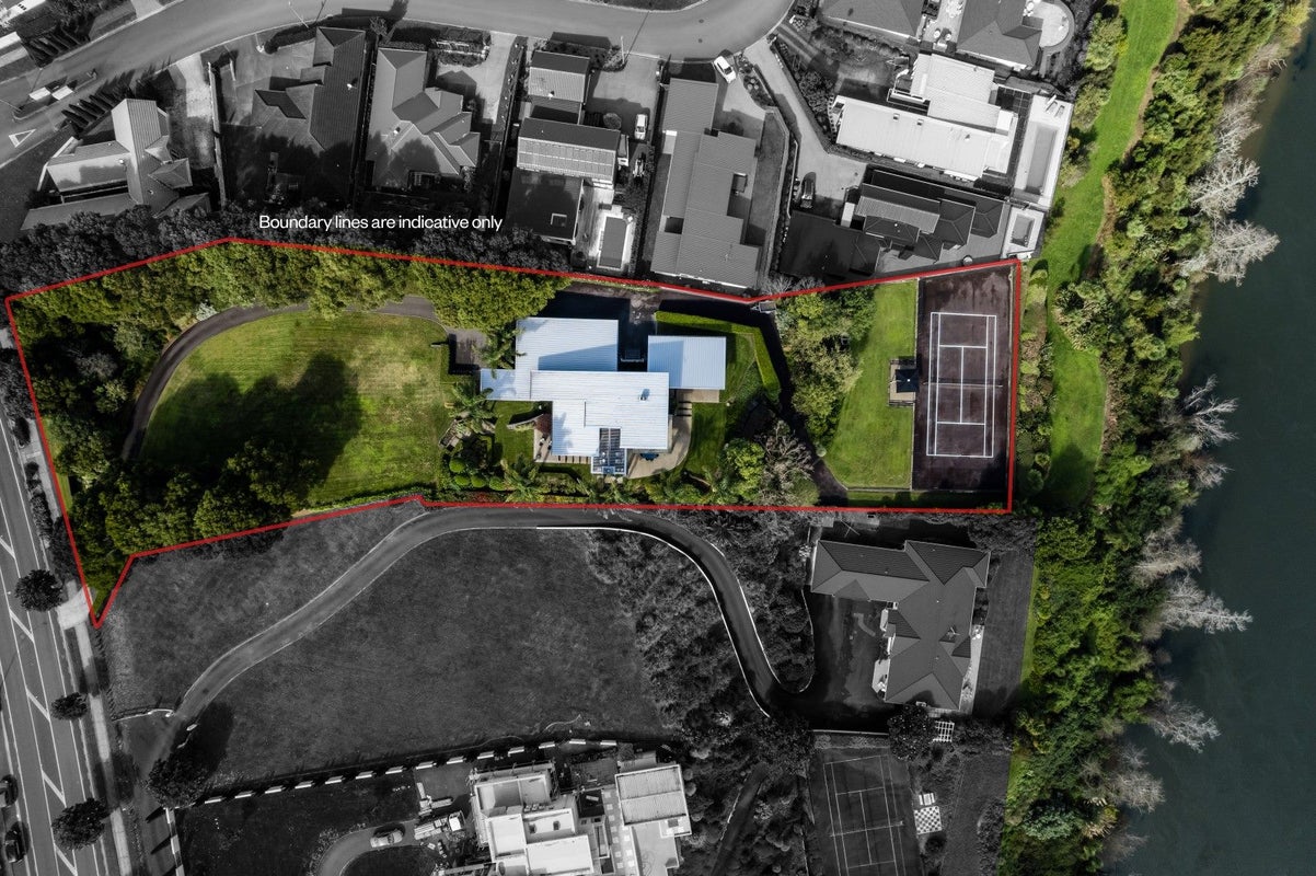 1827 River Road, Flagstaff, Hamilton - Carousel 2