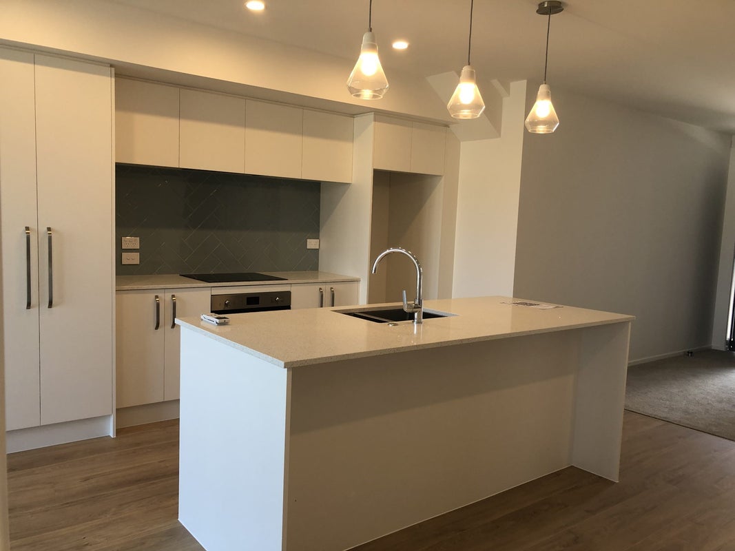 1/8 Unga Place, Beachlands, Auckland - Carousel 2
