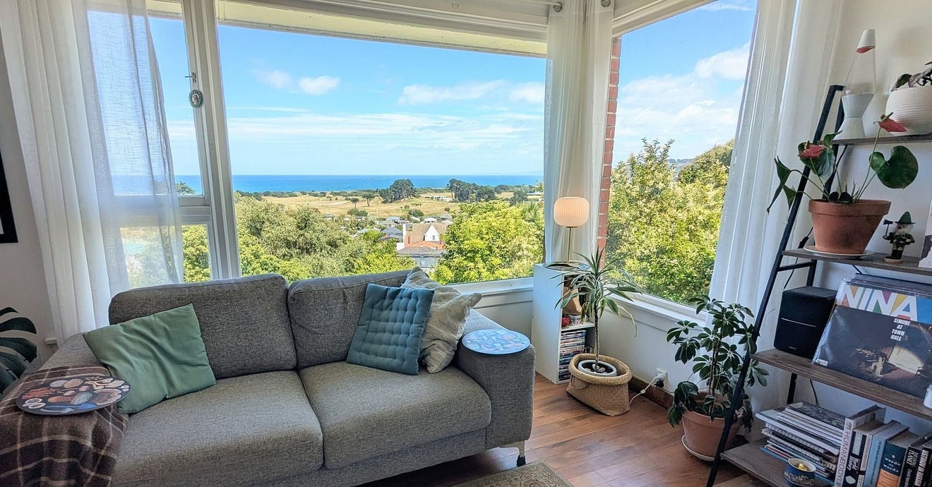 54 Tomahawk Road, Andersons Bay, Dunedin - Carousel 1