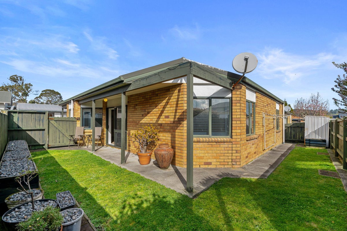 10B Grey Street, Glenholme, Rotorua - Carousel 2