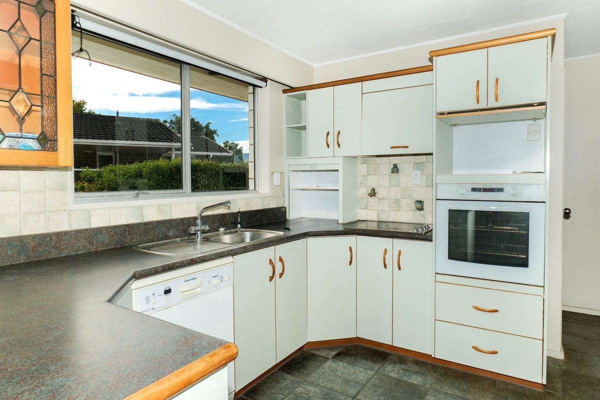 21 Orowaiti Road, Westport, Westport - Carousel 2