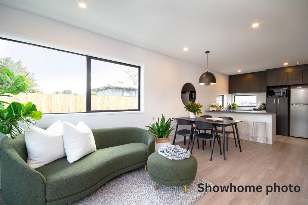 1 Whati Lane, Henderson, Auckland - Carousel 1