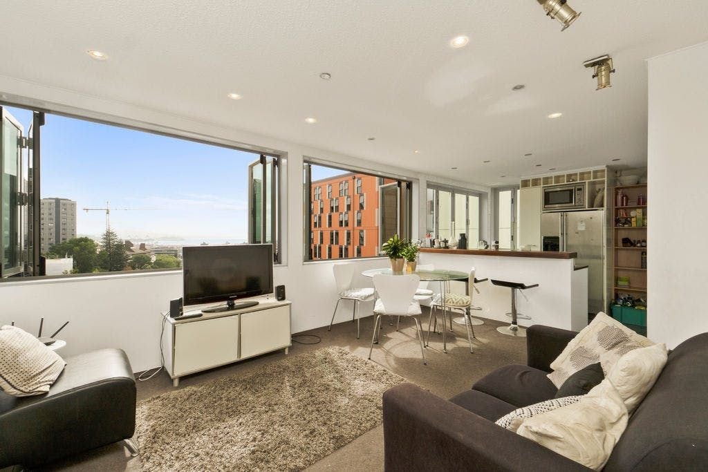 10A/2 Whitaker Place, Grafton, Auckland - Carousel 1