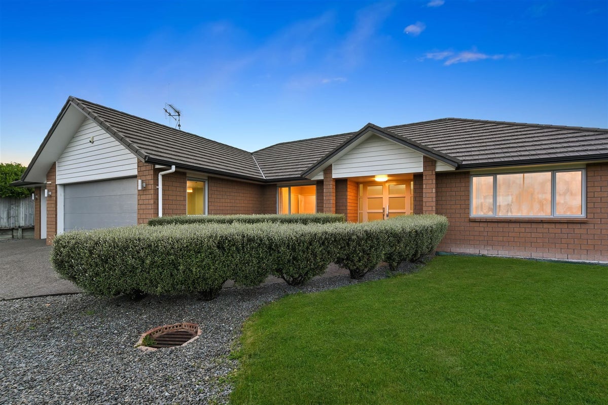 2 Cole Thomas Place, Huntington, Hamilton - Carousel 35