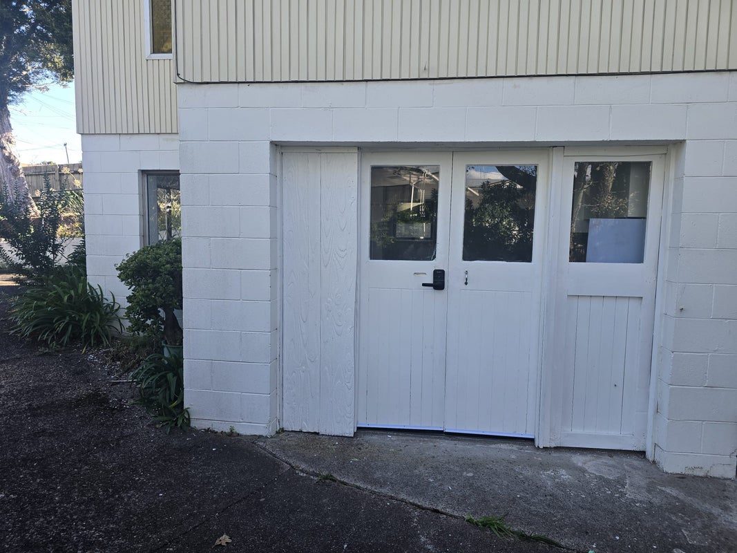 27 Matata Street, Blockhouse Bay, Auckland - Carousel 2
