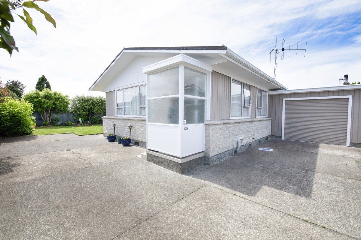 12B Laurent Place, Greenmeadows, Napier - Carousel 1
