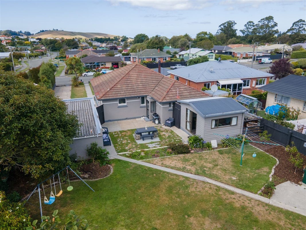 12 Stuart Street, Holmes Hill, Oamaru - Carousel 23
