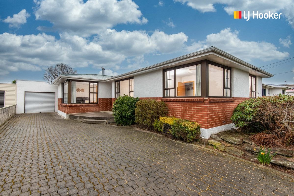 17 Goodall Street, Caversham, Dunedin - Carousel 1