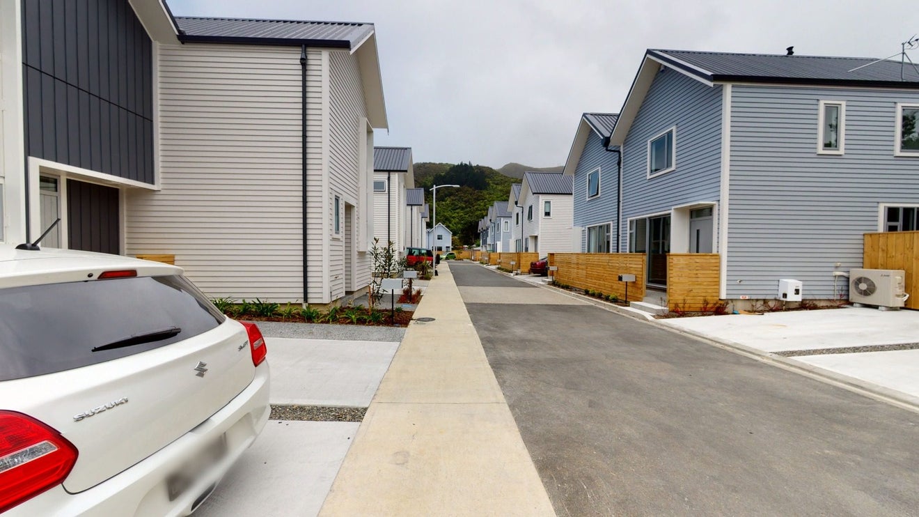 24 Eruera Love Lane, Waterloo, Lower Hutt - Carousel 2
