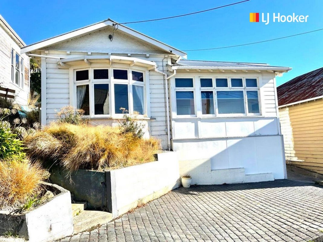 36 Morrison Street, Caversham, Dunedin - Carousel 1