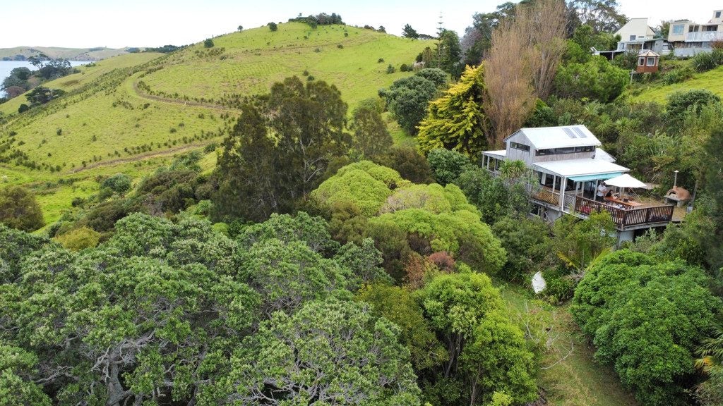 59 & 73 South Pacific Road, Rakino Island, Hauraki Gulf Islands, Auckland - Carousel 1