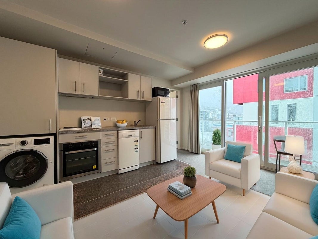 902/170 Taranaki Street, Te Aro, Wellington - Carousel 1