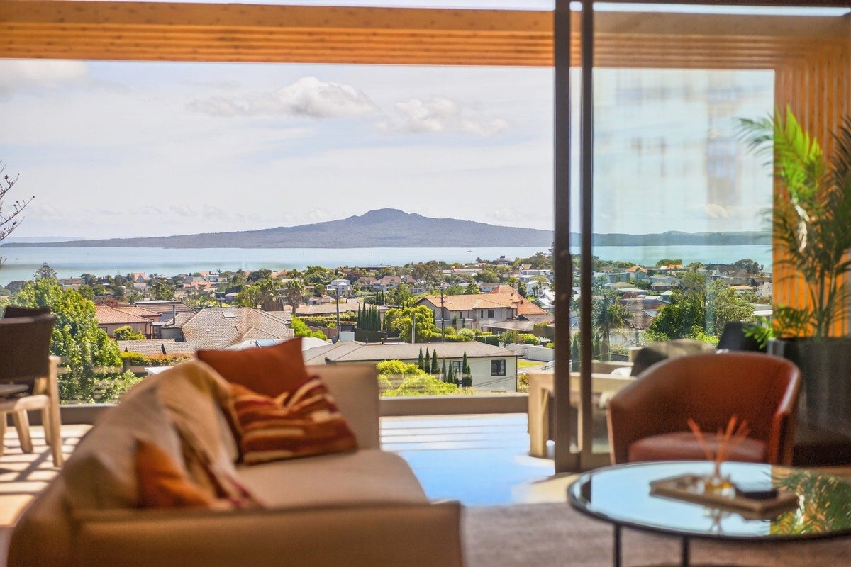 402/250 Kepa Road, Mission Bay, Auckland - Carousel 2