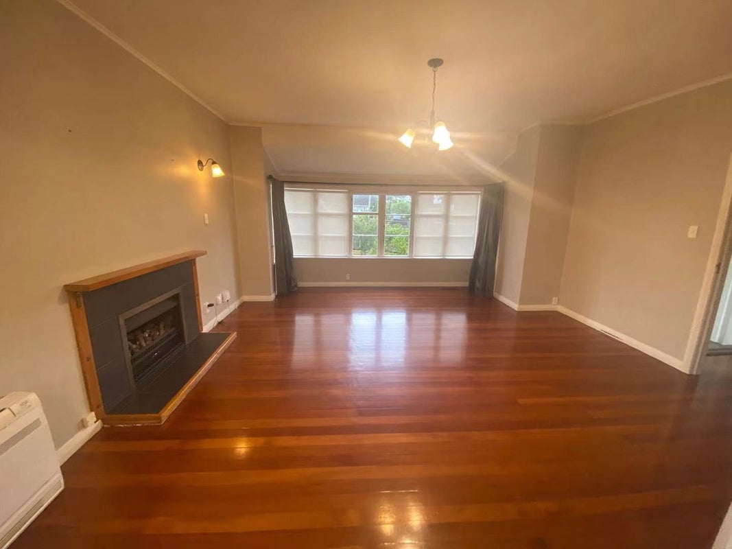 14 Konini Road, Greenlane, Auckland - Carousel 1
