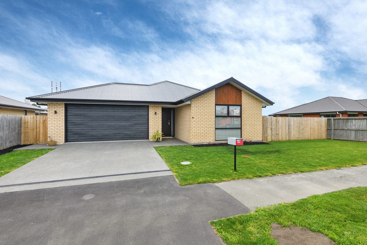 49 Factory Road, Belfast, Christchurch - Carousel 16