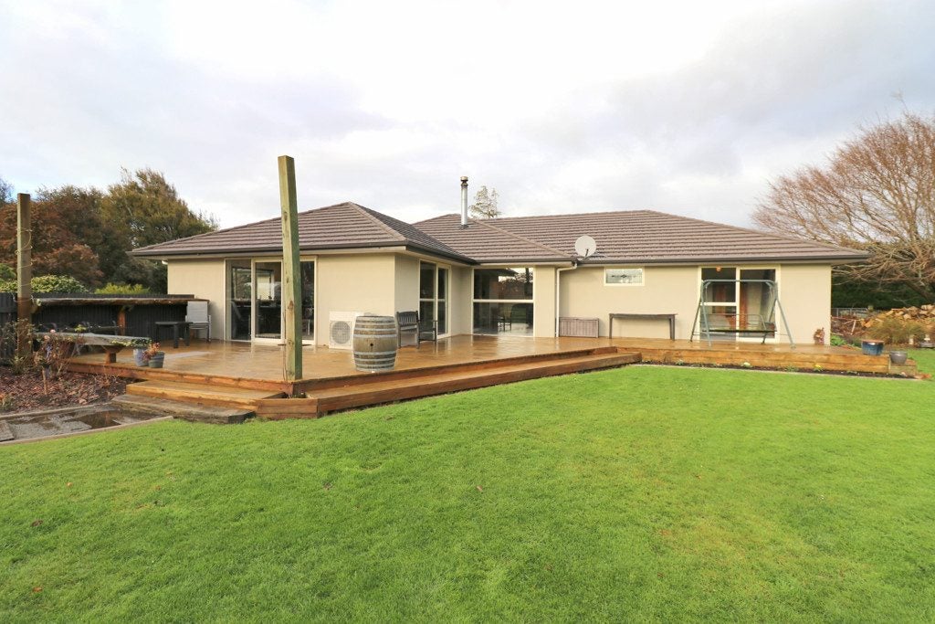 153 Flora Road East, Makarewa, Invercargill - Carousel 1
