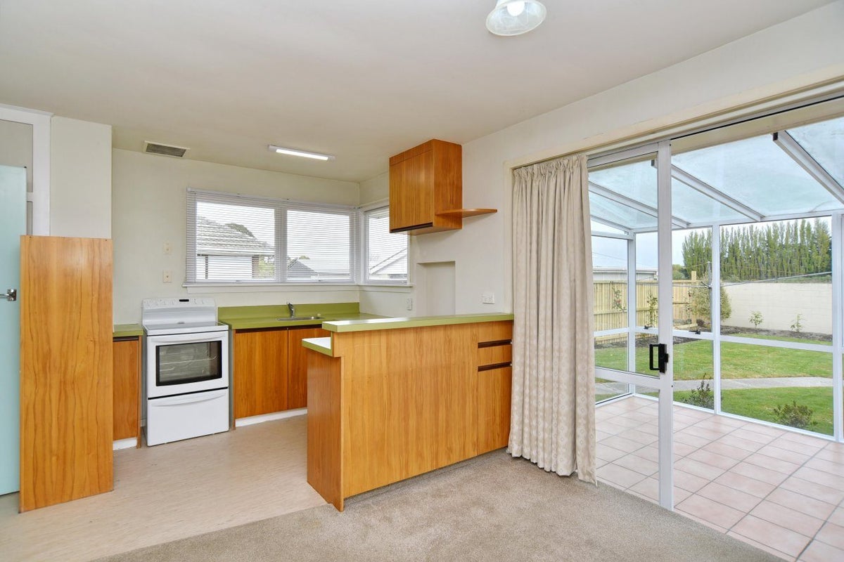127 Cavendish Road, Casebrook, Christchurch - Carousel 2