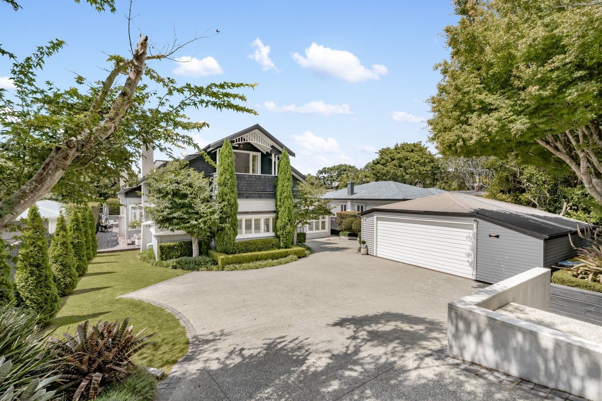 60 Maungakiekie Avenue, Greenlane, Auckland - Carousel 2