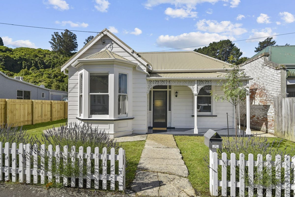 36 Woodhaugh Street, Woodhaugh, Dunedin - Carousel 1