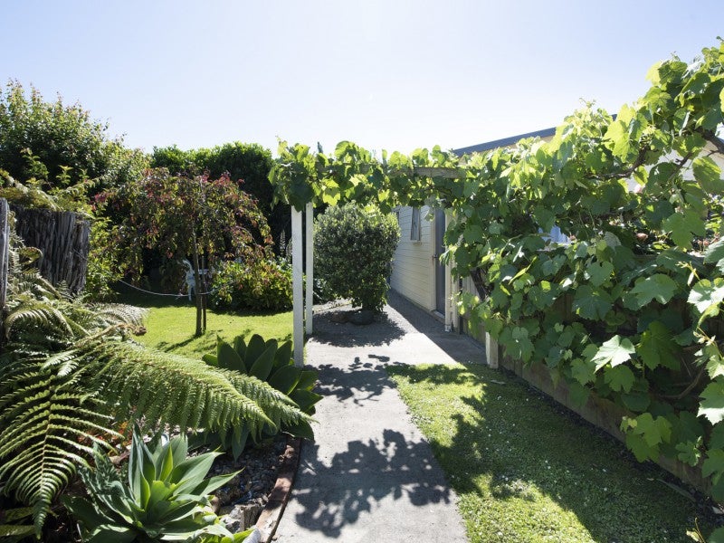 129 Rangiuru Road, Otaki Beach, Otaki - Carousel 2