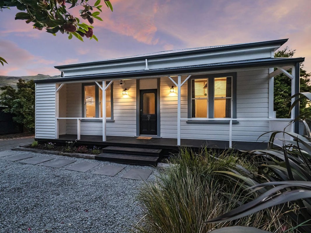 79 Bridle Path Road, Heathcote Valley, Christchurch - Carousel 1