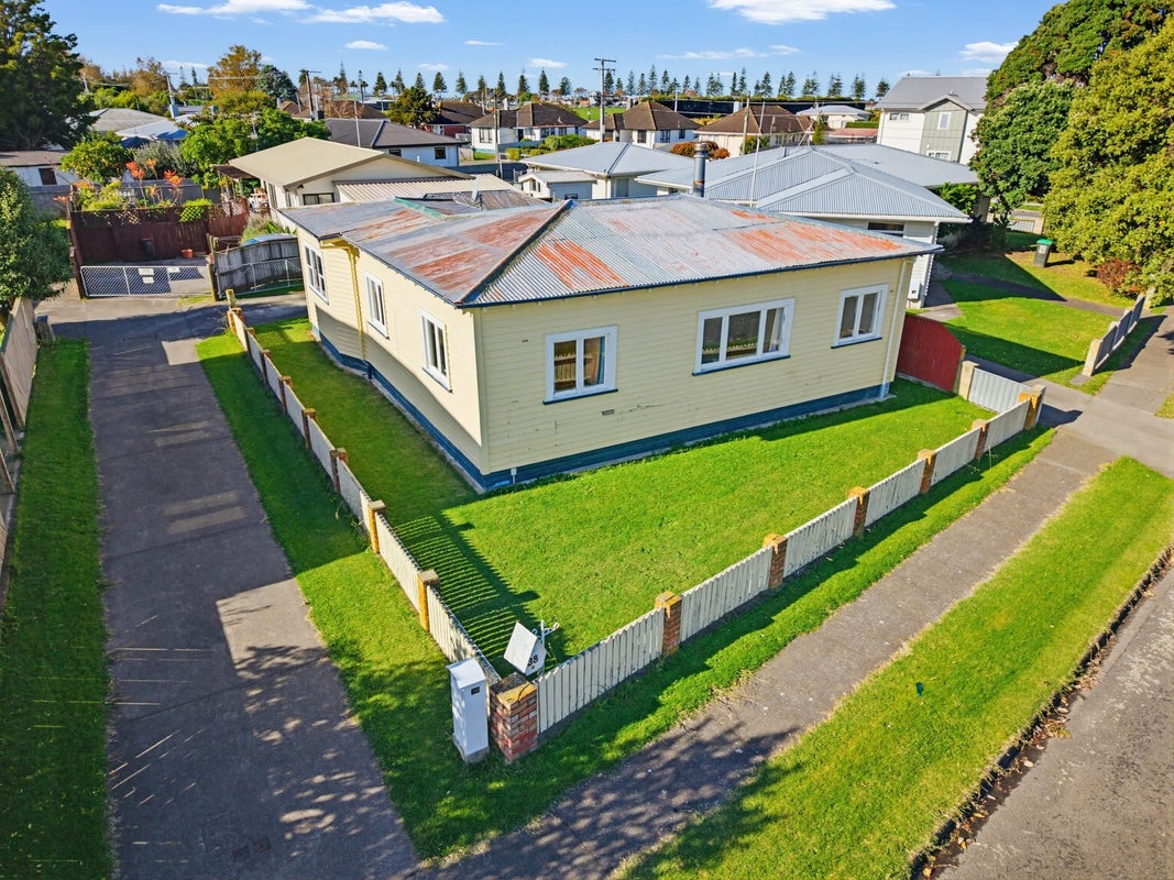 1/38 Wordsworth Crescent, Maraenui, Napier - Carousel 1