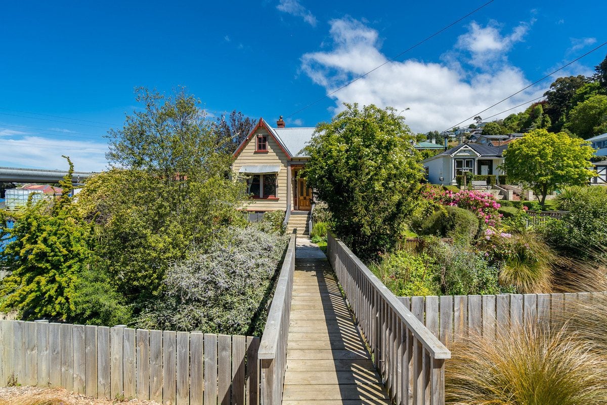 128 Glen Road, The Glen, Dunedin - Carousel 17