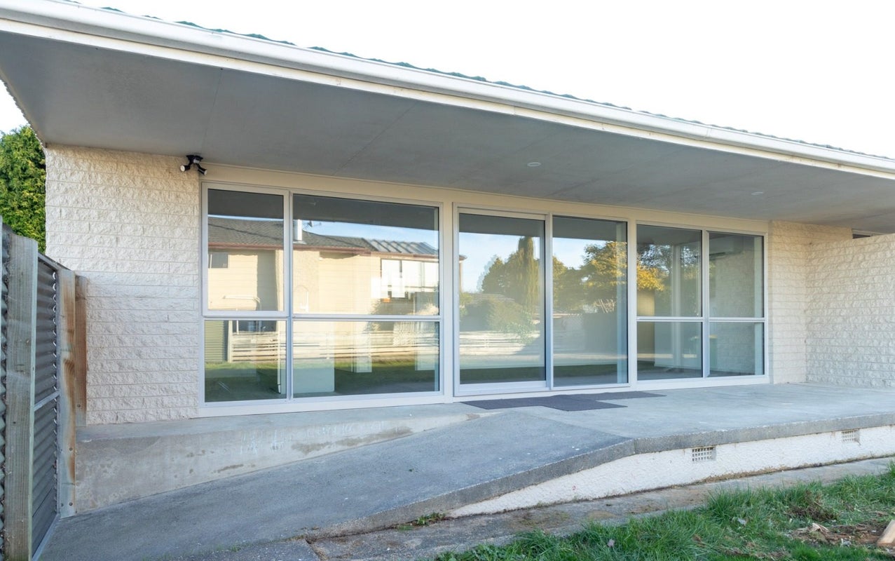 110 Kew Road, Kew, Invercargill - Carousel 9