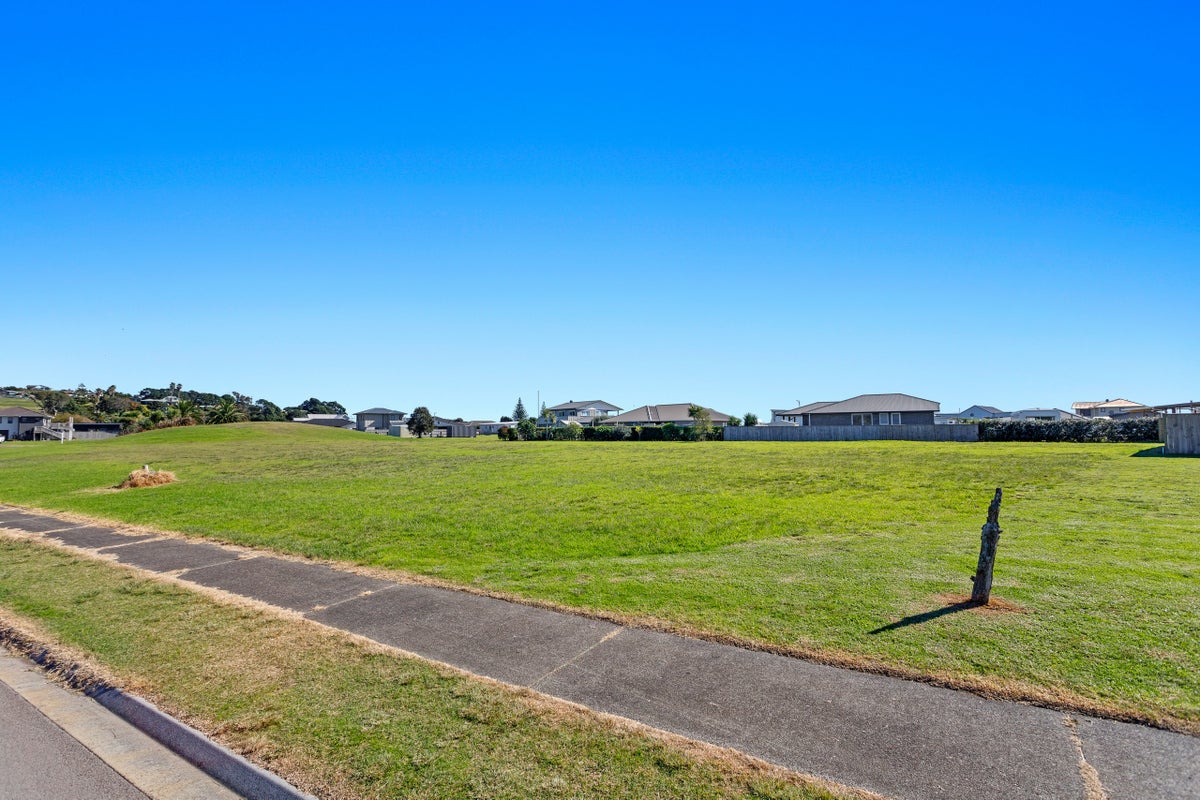 15 Arakotipu Boulevard, Waiotahe, Opotiki - Carousel 1