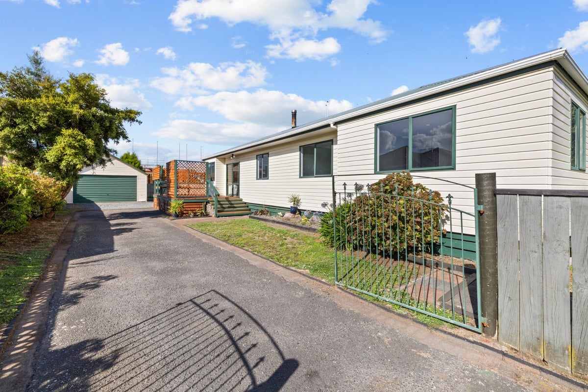 17 Panui Road, Koutu, Rotorua - Carousel 1